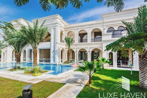 8 غرفة نوم  فيلا في Emirates Hills, الإمارات العربية المتحدة رقم 8478
