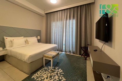Villa de 3 chambres à Al Jazirah Al Hamra, UAE No. 28503 18
