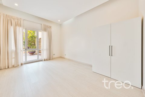 Villa de 6 chambres à Meadows, UAE No. 224973 29