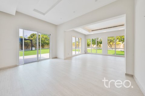 Villa de 6 chambres à Meadows, UAE No. 224973 4