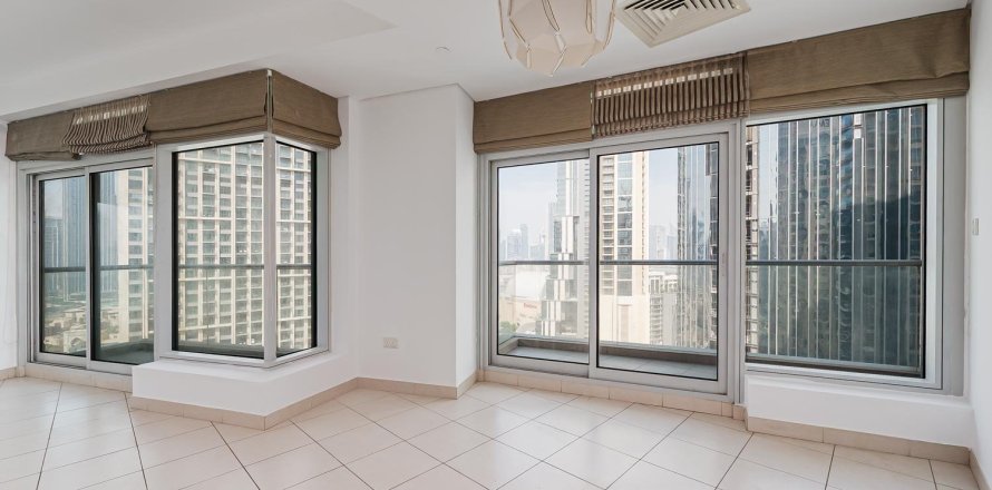 Apartment de 2 dormitorios en Downtown Dubai (Downtown Burj Dubai), UAE No. 223398
