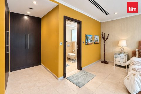 Villa de 5 dormitorios en Jumeirah Park, UAE No. 208150 18