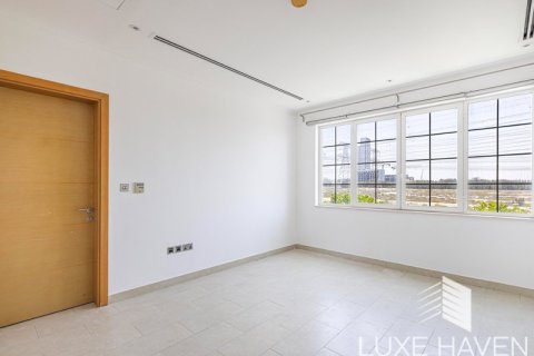 Villa de 4 chambres à Legacy, UAE No. 14767 12