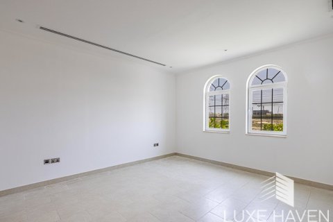 Villa de 4 chambres à Legacy, UAE No. 14767 6