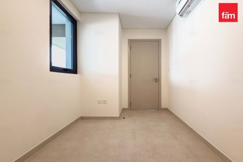 3 bedrooms Townhouse in Dubai, UAE No. 216064 8