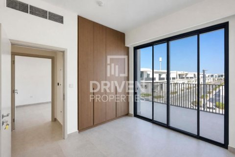 Townhouse de 4 dormitorios en The Valley, UAE No. 214973 8