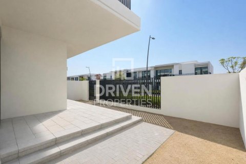 Townhouse de 4 dormitorios en The Valley, UAE No. 214973 18