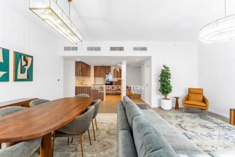 Apartment de 2 dormitorios en Bahar, UAE No. 128032