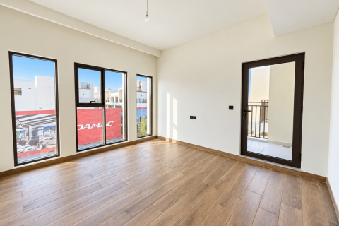 5 bedrooms Townhouse in Golf City, UAE No. 220266 14