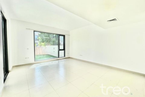 3 bedrooms Villa in Maple 2, UAE No. 220851 4