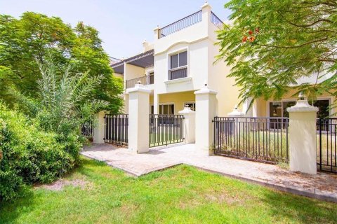 4 bedrooms Townhouse in Al Hamra Village, UAE No. 20230