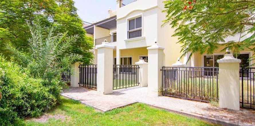4 bedrooms Townhouse in Al Hamra Village, UAE No. 20230