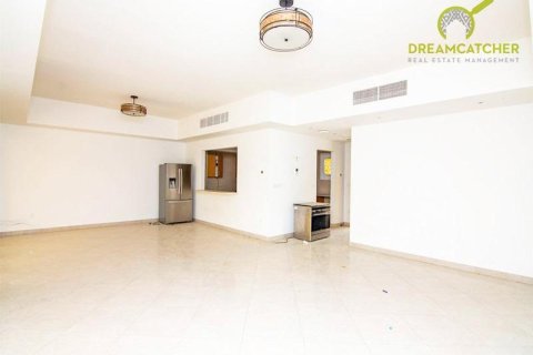 4 bedrooms Townhouse in Al Hamra Village, UAE No. 20230 20