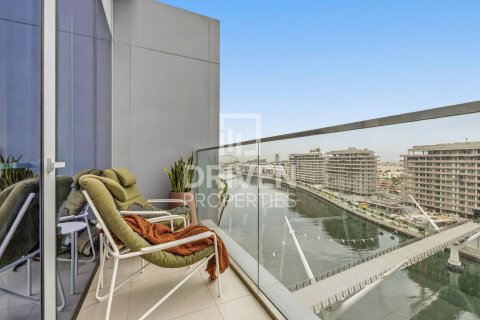2 bedrooms Apartment in Al Wasl, UAE No. 211379