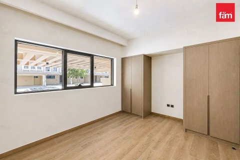5 bedrooms Townhouse in Dubai, UAE No. 213350 5