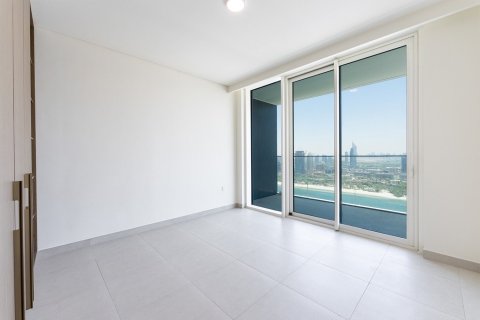 Apartment de 4 dormitorios en EMAAR Beachfront, UAE No. 221635 16