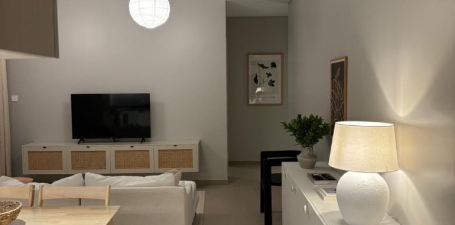 1 غرف نوم شقة في District 12, الإمارات العربية المتحدة رقم 184903