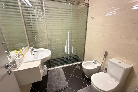 Apartment de 3 dormitorios en Tourist Club Area, UAE No. 20555 27