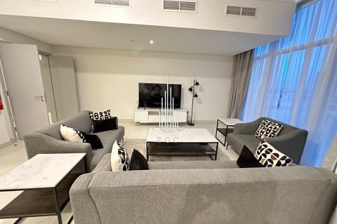 Apartment de 3 dormitorios en Tourist Club Area, UAE No. 20555 14