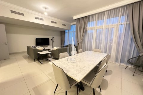 Apartment de 3 dormitorios en Tourist Club Area, UAE No. 20555 17