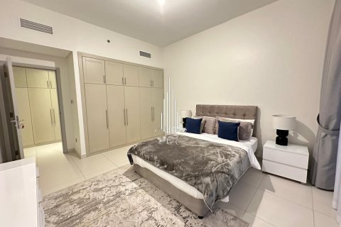 Apartment de 3 dormitorios en Tourist Club Area, UAE No. 20555 9