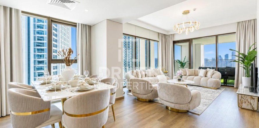 Apartment de 3 dormitorios en Zabeel, UAE No. 221388