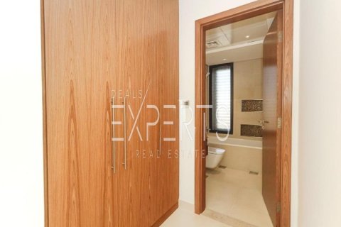 Villa de 4 dormitorios en  Yas Island, UAE No. 224257 17