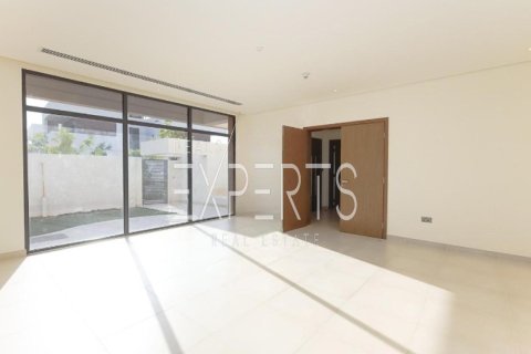 Villa de 4 dormitorios en  Yas Island, UAE No. 224257 9