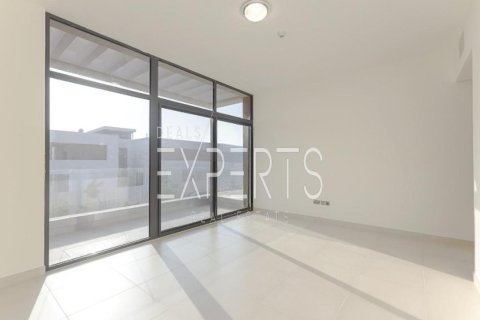 Villa de 4 dormitorios en  Yas Island, UAE No. 224257 12