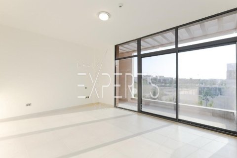 Villa de 4 dormitorios en  Yas Island, UAE No. 224257 14