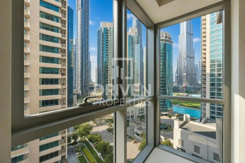 Квартира с 2 спальнями в Boulevard Central Towers, ОАЭ №218701 11