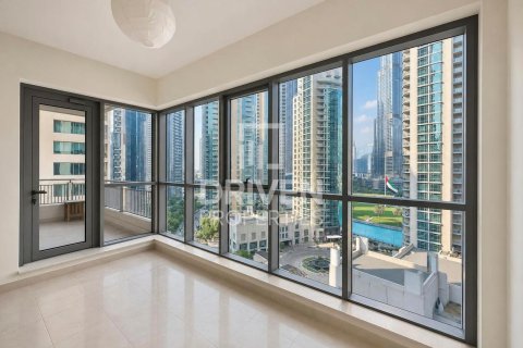 Квартира с 2 спальнями в Boulevard Central Towers, ОАЭ №218701 4