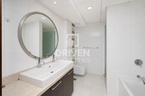 Квартира с 2 спальнями в Boulevard Central Towers, ОАЭ №218701 20
