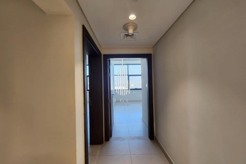 3 bedrooms Apartment in Al Raha Beach, UAE No. 19717 11