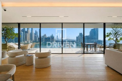 4 bedrooms Apartment in One at Palm Jumeirah, UAE No. 211269