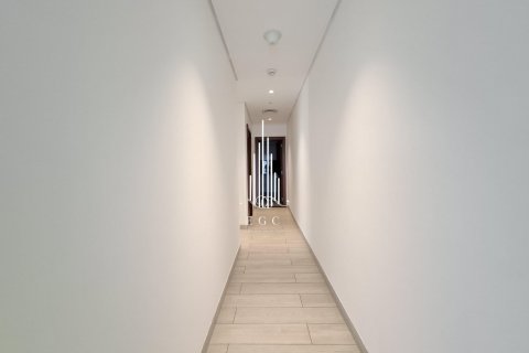 Apartment de 2 dormitorios en Tourist Club Area, UAE No. 37560 12