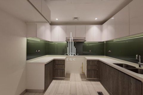 Apartment de 2 dormitorios en Tourist Club Area, UAE No. 37560 6