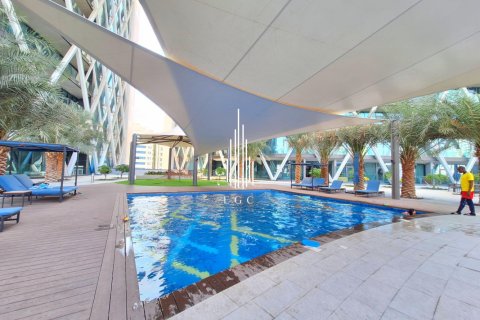 Apartment de 2 dormitorios en Tourist Club Area, UAE No. 37560 19