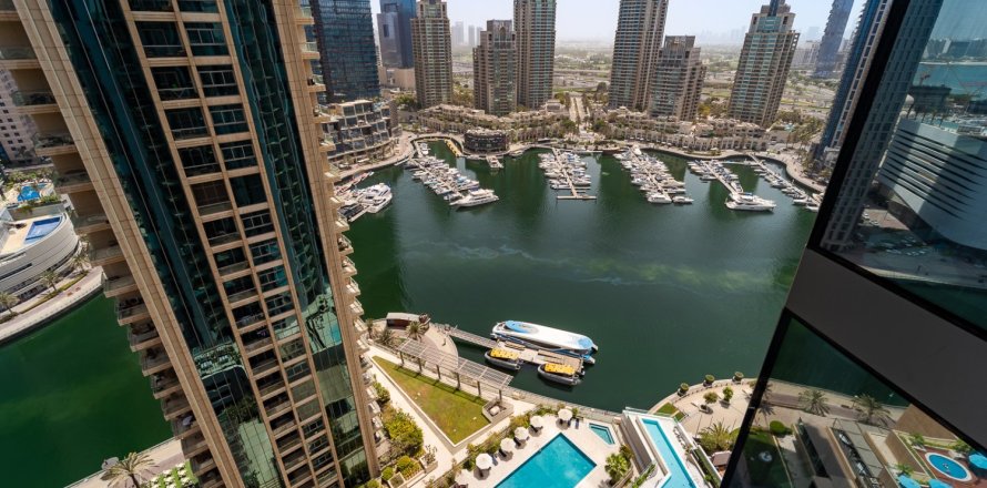 Appartement de 2 chambres à Dubai, UAE No. 224634