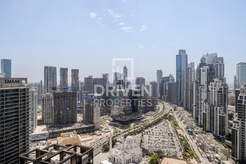 2 bedrooms Apartment in BLVD Heights, UAE No. 212686 13