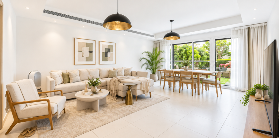 Villa de 3 dormitorios en The Springs, UAE No. 221727