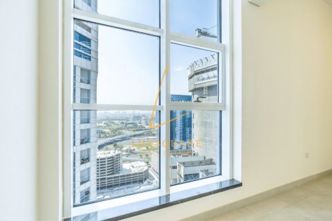 Apartment de 2 dormitorios en Marina Arcade Tower, UAE No. 224337 11