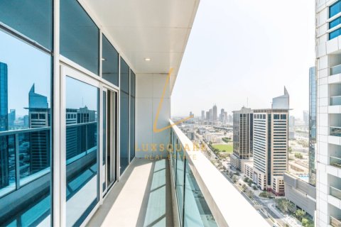 Apartment de 2 dormitorios en Marina Arcade Tower, UAE No. 224337 22