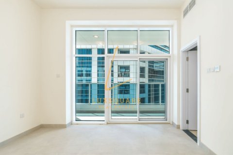 Apartment de 2 dormitorios en Marina Arcade Tower, UAE No. 224337 24