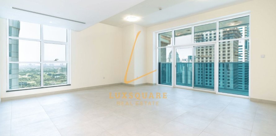 Apartment de 2 dormitorios en Marina Arcade Tower, UAE No. 224337