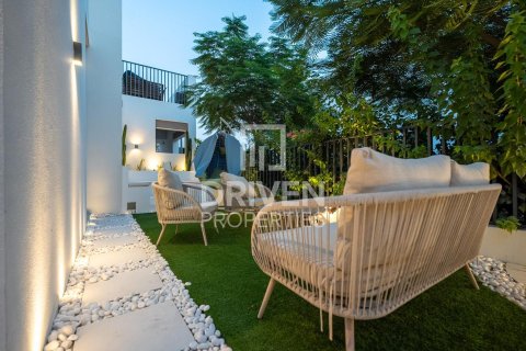 Villa de 4 dormitorios en Bliss, UAE No. 214134 24