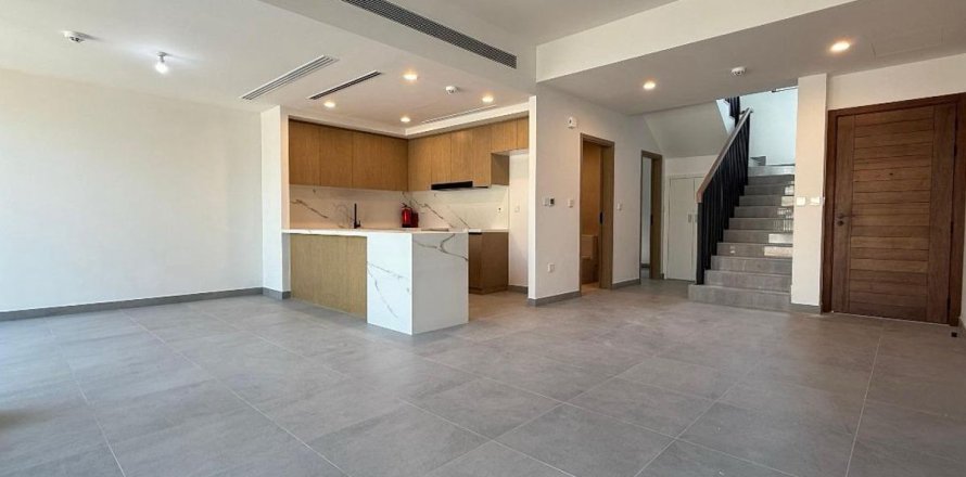 Townhouse de 3 dormitorios en Dubai, UAE No. 223650