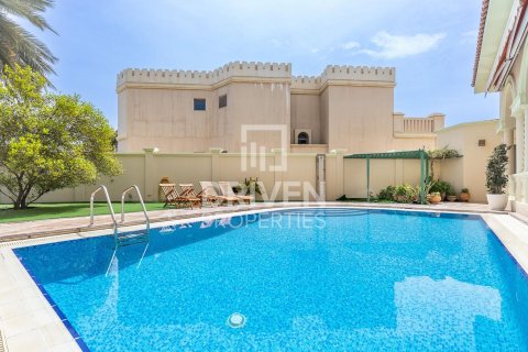 6 bedrooms Villa in Signature Villas, UAE No. 212503 27
