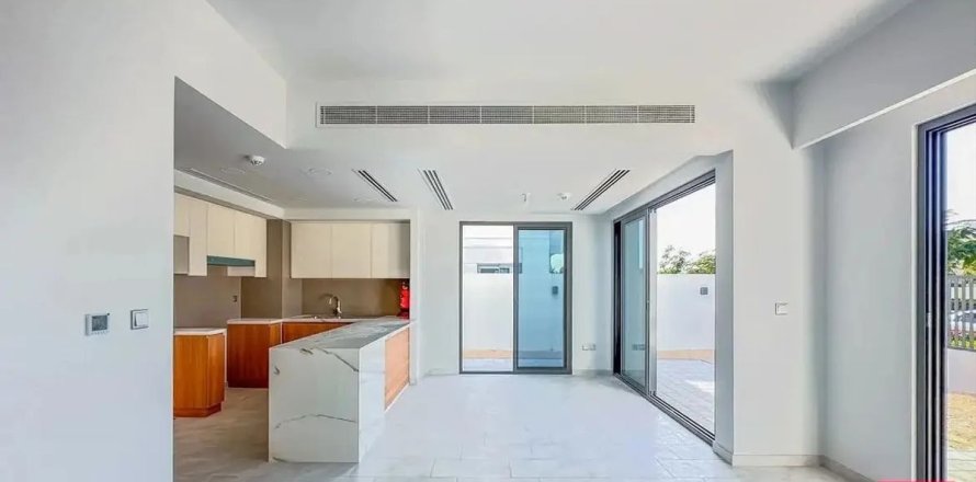 Villa de 3 chambres à Dubai, UAE No. 154698