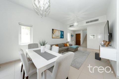 3 bedrooms Villa in Villanova, UAE No. 220843 3